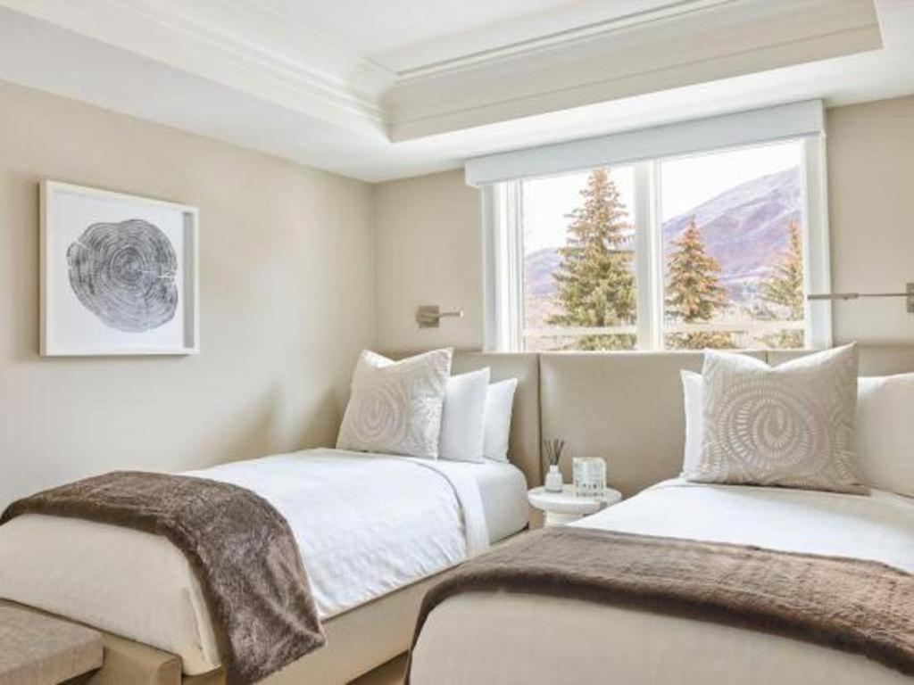 Hotel Jerome, An Auberge Resort Aspen Bagian luar foto