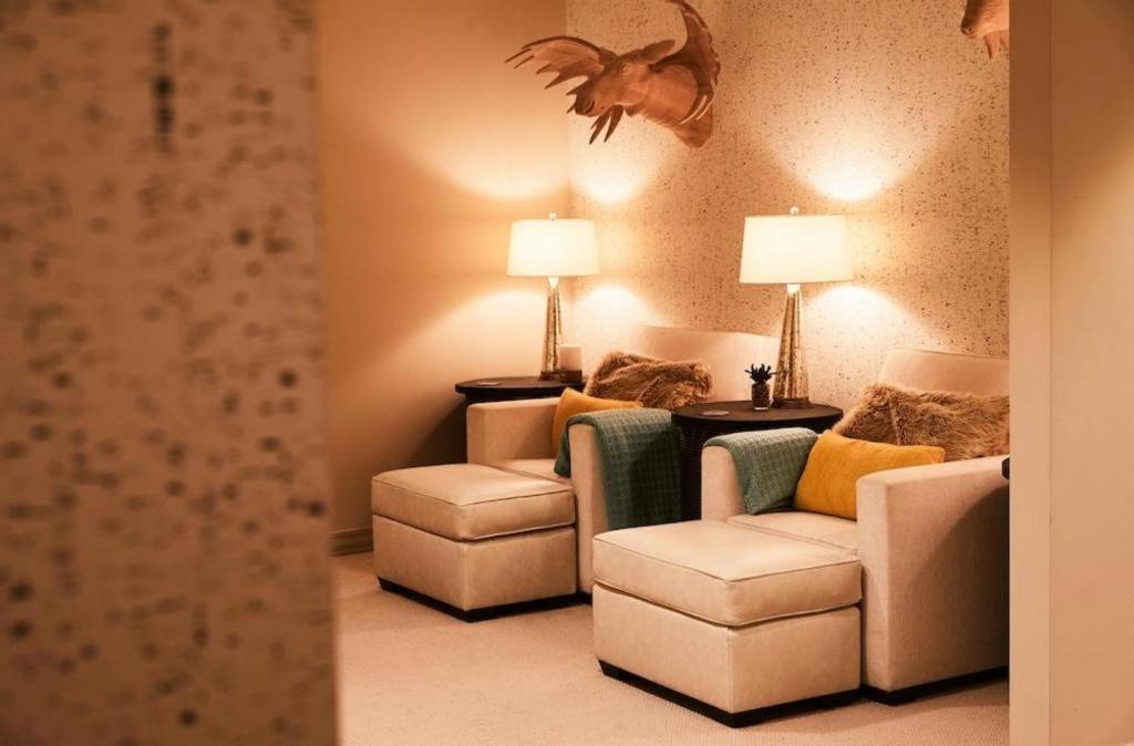 Hotel Jerome, An Auberge Resort Aspen Bagian luar foto