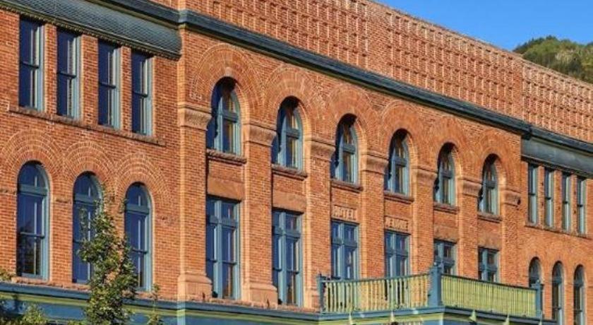 Hotel Jerome, An Auberge Resort Aspen Bagian luar foto