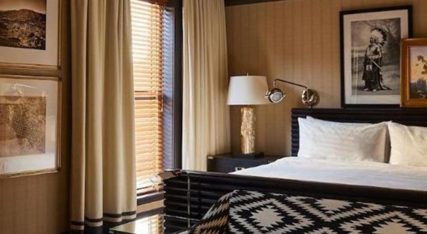 Hotel Jerome, An Auberge Resort Aspen Bagian luar foto