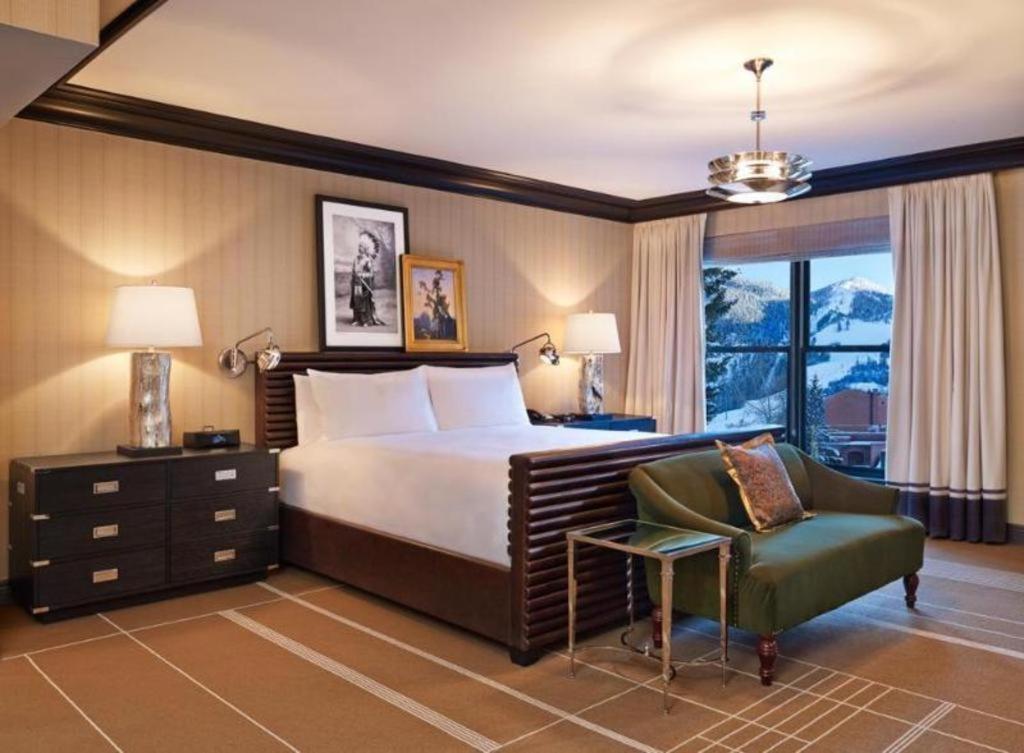 Hotel Jerome, An Auberge Resort Aspen Bagian luar foto