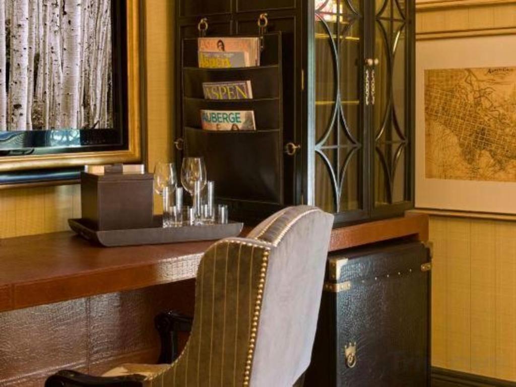 Hotel Jerome, An Auberge Resort Aspen Bagian luar foto