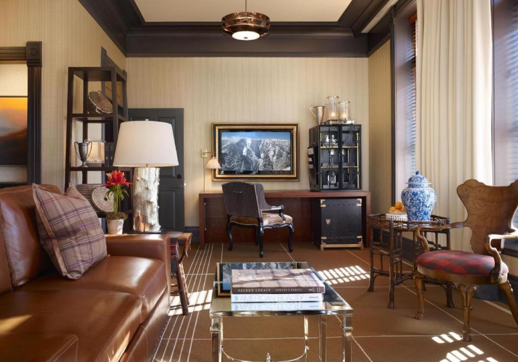 Hotel Jerome, An Auberge Resort Aspen Bagian luar foto