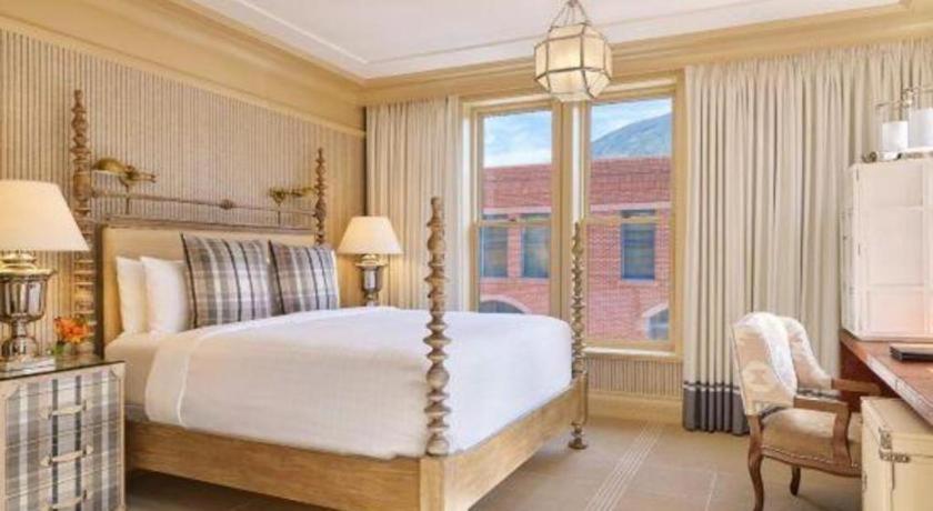 Hotel Jerome, An Auberge Resort Aspen Bagian luar foto