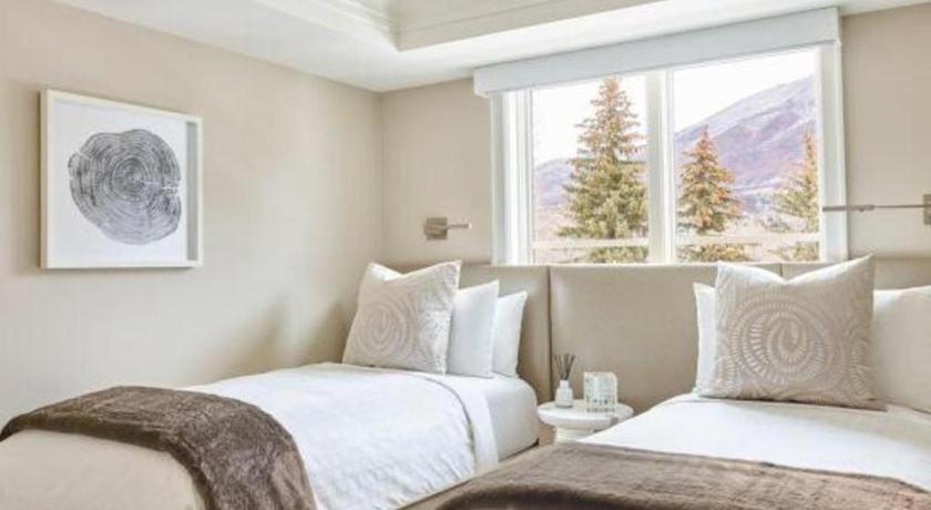 Hotel Jerome, An Auberge Resort Aspen Bagian luar foto